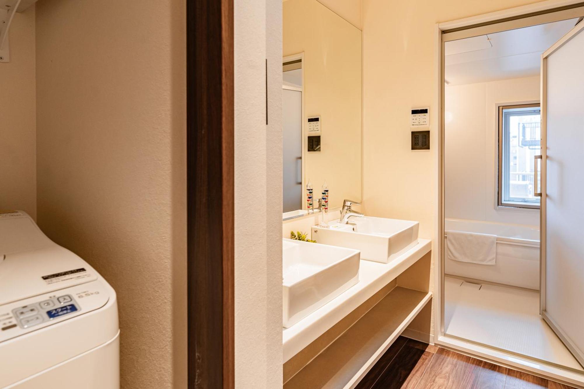 Apartment Hotel 11 Shinsaibashi Amemura Osaka Exterior photo